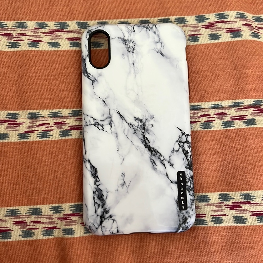 Marble iPhone XR case